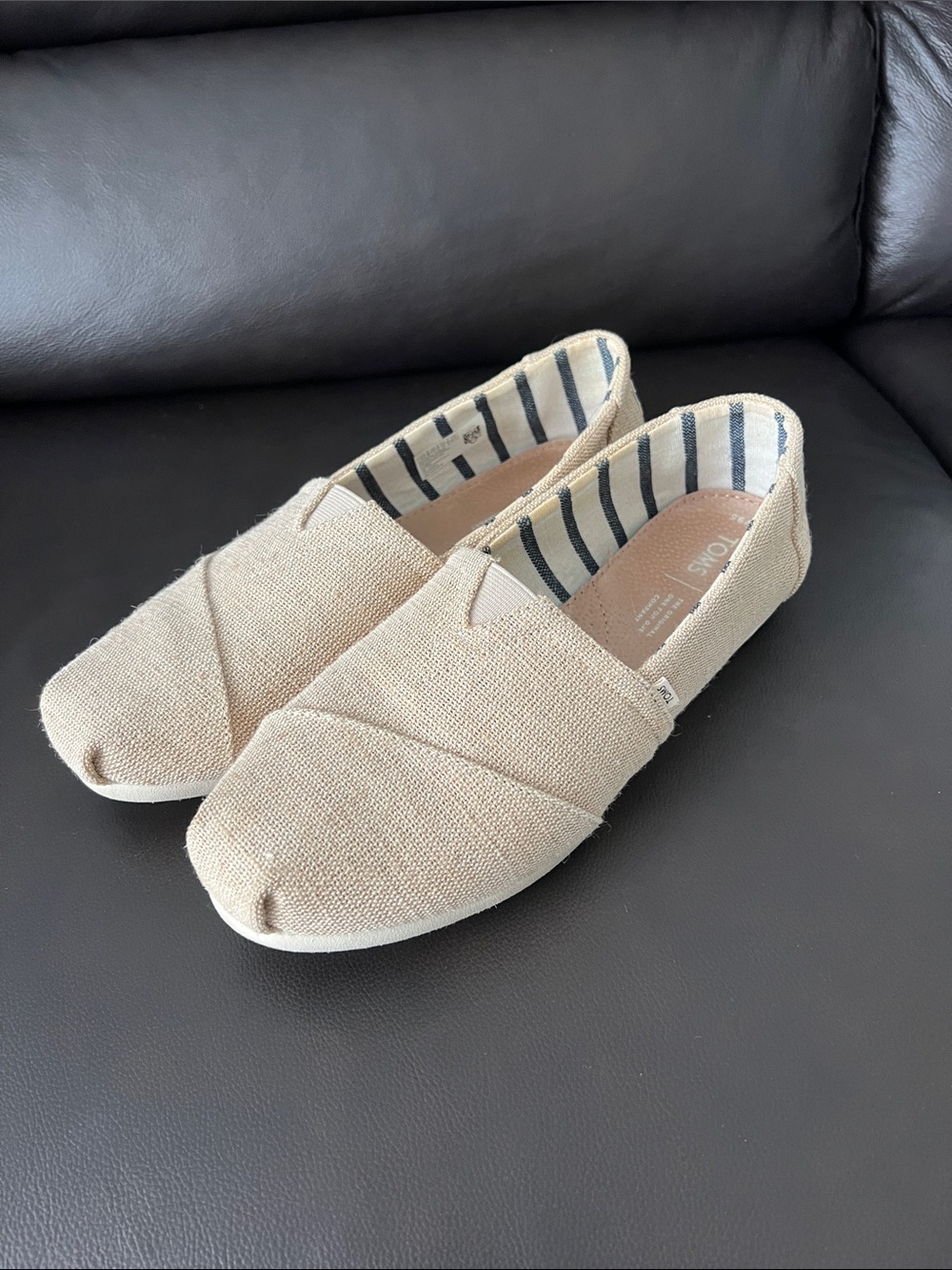 Toms Women's Alpargata Natural Beige Slip-Ons - Size 9.5